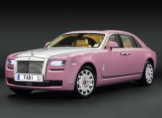 Rolls Royce FAB1, lusso e beneficenza al femminile