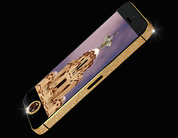 iPhone 5 più costoso al mondo con diamanti neri per 15 milioni di dollari