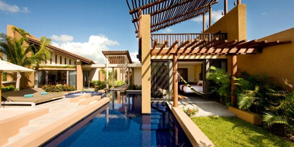 Spa-Pool-Villa-Pool-banyan-tree