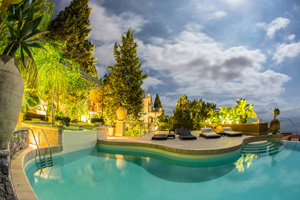 Taormina, una villa da sogno sul Mediterraneo