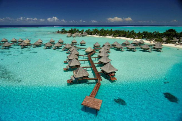 Vacanze di lusso al St. Regis Resort di Bora Bora