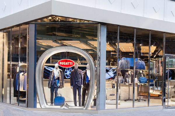 Bugatti apre un concept store a Tokyo