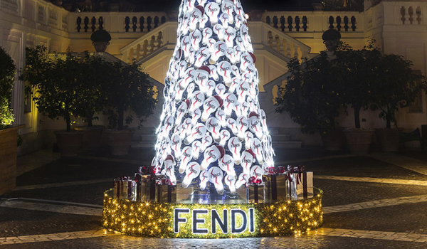 fendi albero di natale all'hotel russie di roma