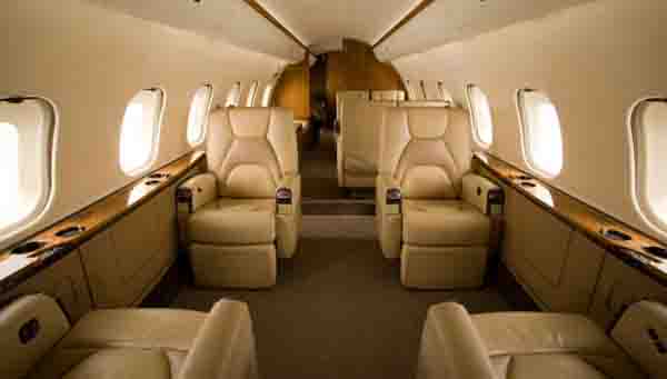Jet-di-lusso-Bombardier-Global-5000-interni