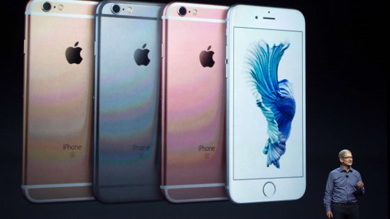 iPhone registra vendite record