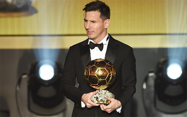 messi in armani pallone d'oro 2015