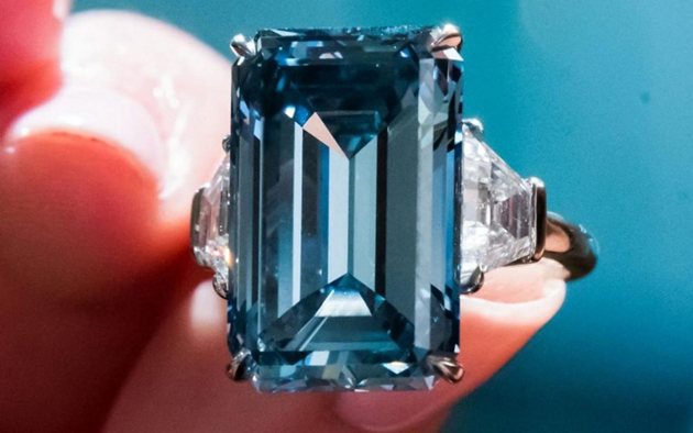 Il diamante più caro del mondo costa 57 milioni di dollari