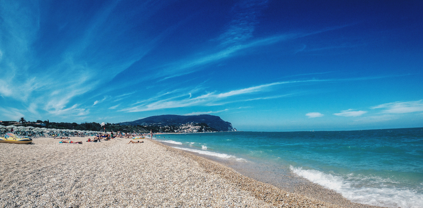 spiaggia di  Numana, Conero, Marche