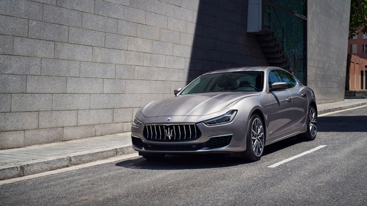 Autovettura Maserati Ghibli